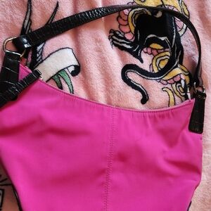 Ralph LAUREN Balmain Fuchsia Interior with Black Label